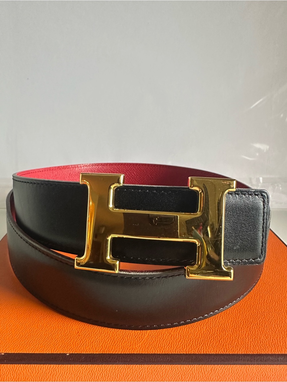 HERMES Vintage 1997 Constance Reversible H Belt 32mm Black Red Gold 65 Box Dusty